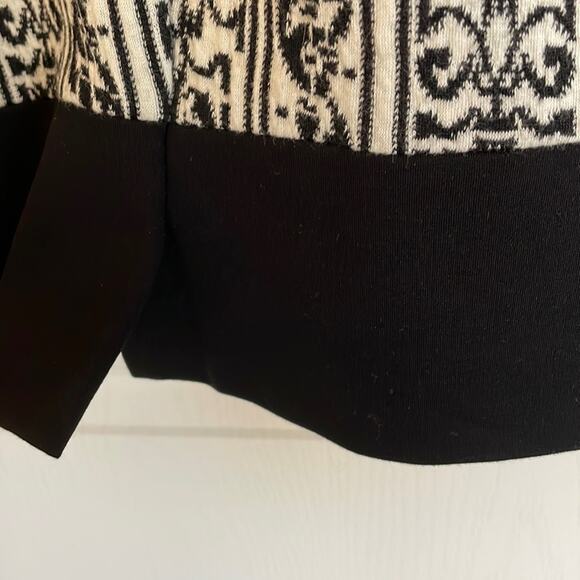 W118 by Walter Baker Jacquard Print Color Block Slimming Dress - Picture 4 of 9